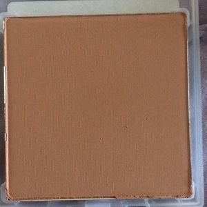 Sheer Mineral Pressed Powder in Bronze 2